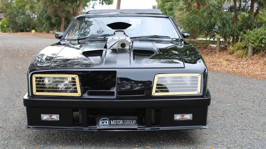 Mad Max II V8 Interceptor