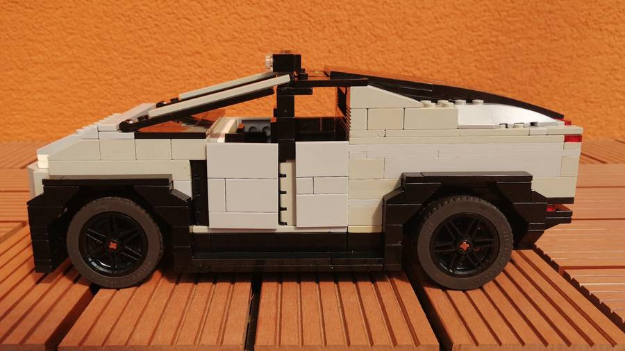 Tesla Cybertruck