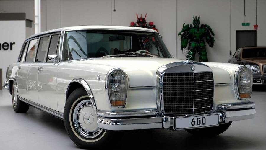 Mercedes-Benz-600-Pullman