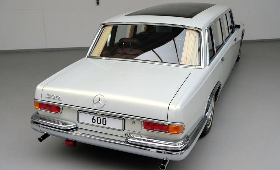 Mercedes-Benz-600-Pullman