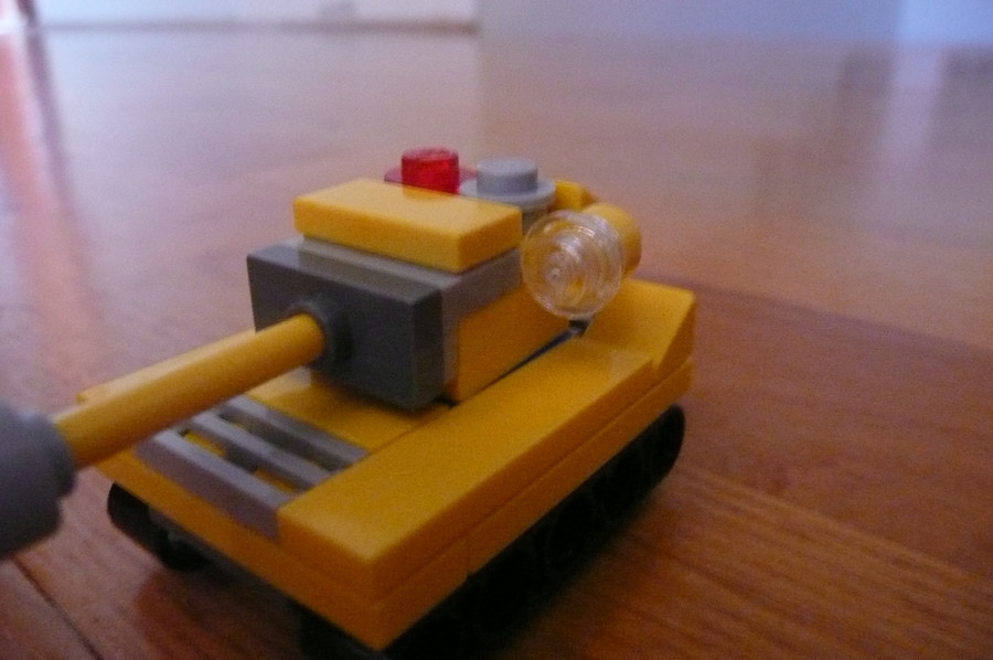 Mini tank