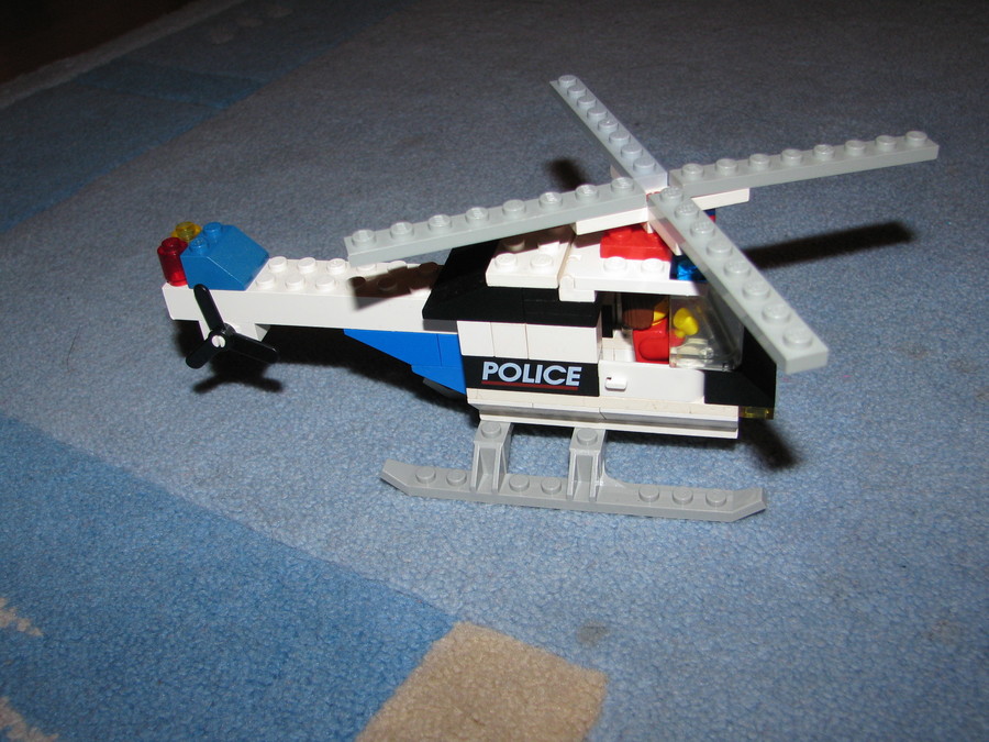 rendőr helikopter