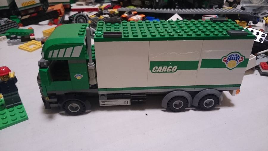 LEGO® City Cargo Kamion másképp