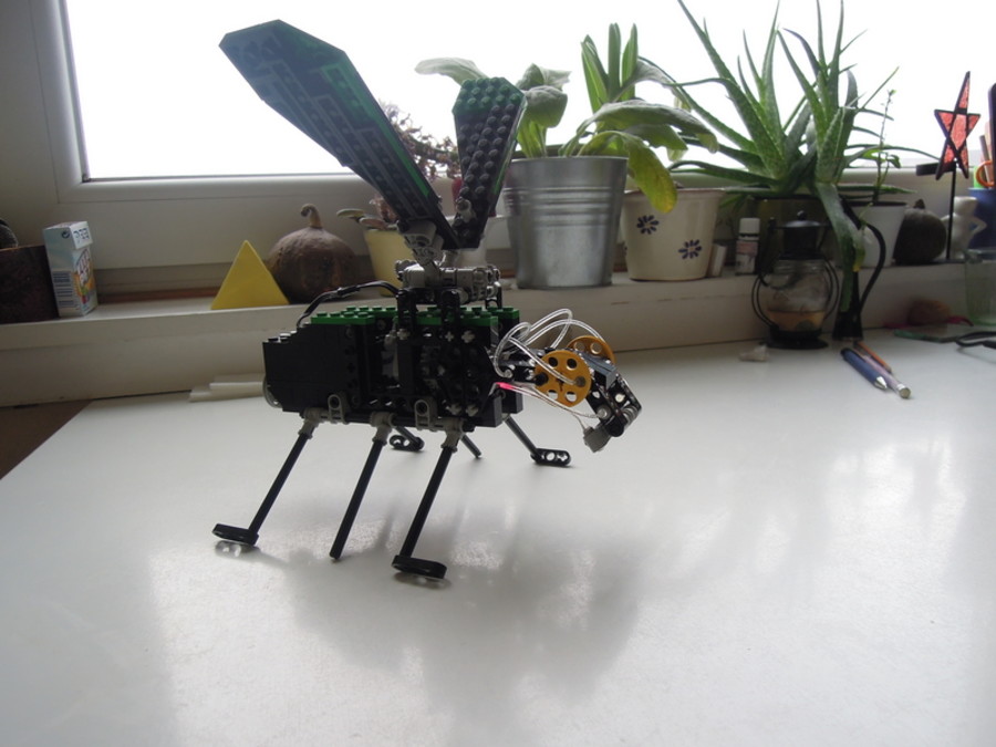Technic 8456 fiber optic robot és szúnyog