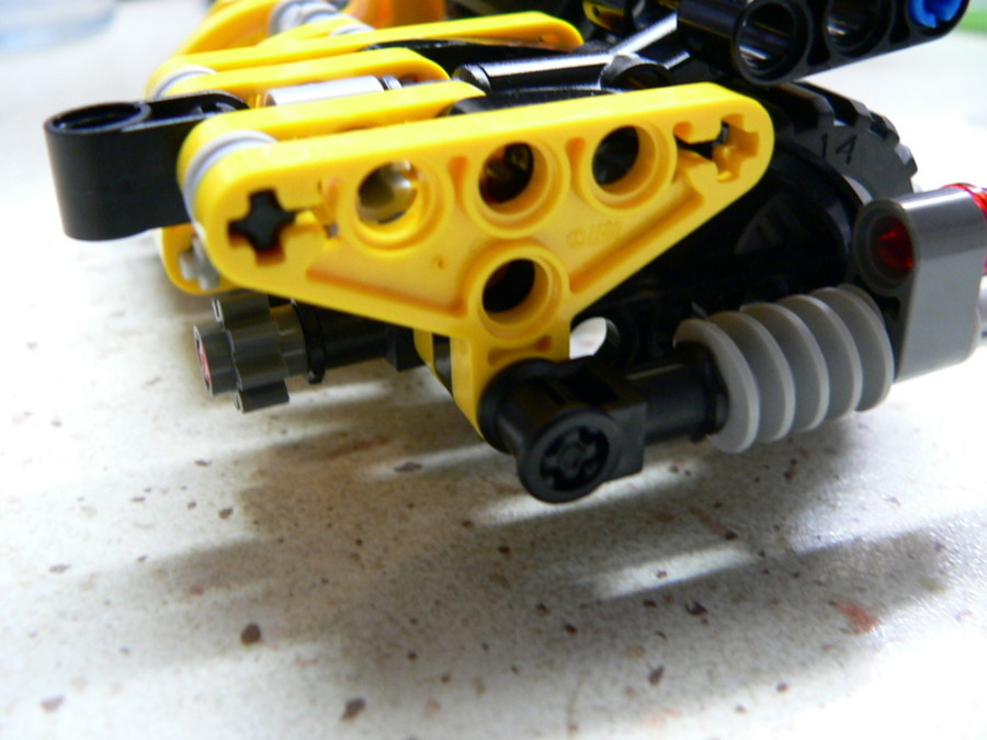 Technic 8045: oldalkocsis motor