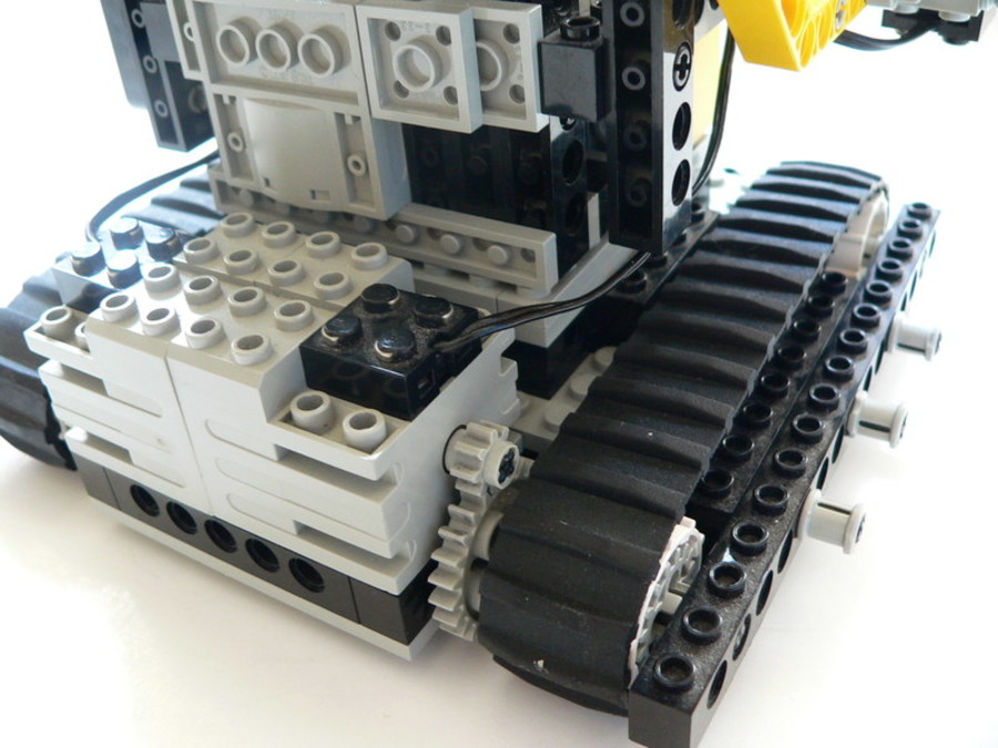 Egyedi Mindstorms RCX 2.0 robot