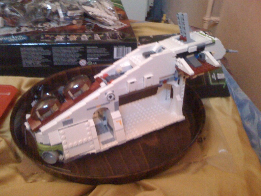 75021 Republic Gunship
