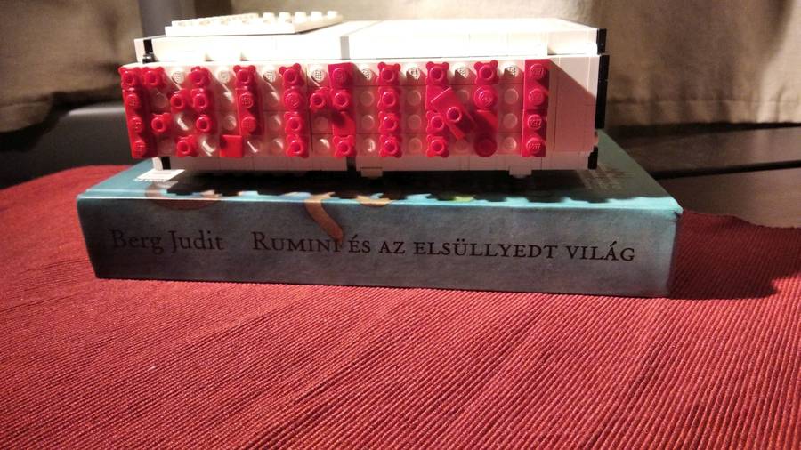 Rumini Lego könyv/ Az Áspis-tenger kincse