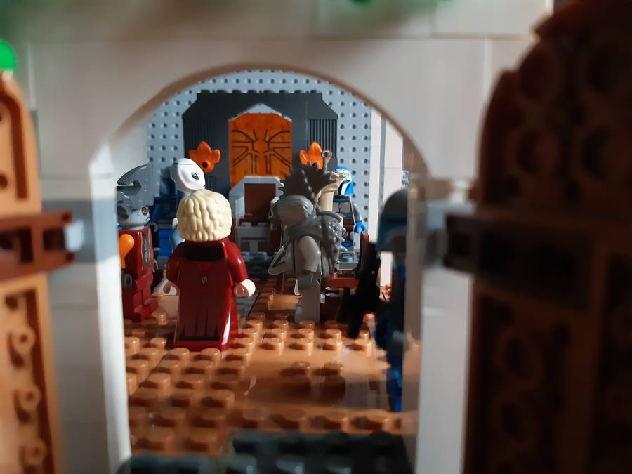 A mandalori trónterem (újrafeltöltés)