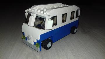 Volkswagen T1 kisbusz egyedi elemekből