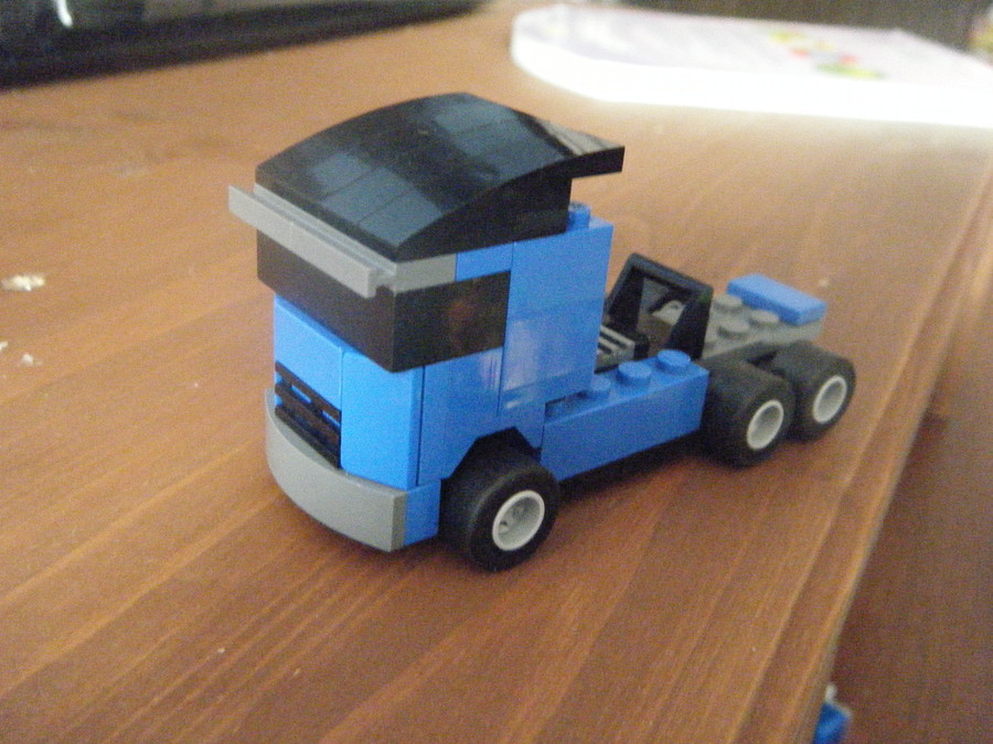 Lego kamion