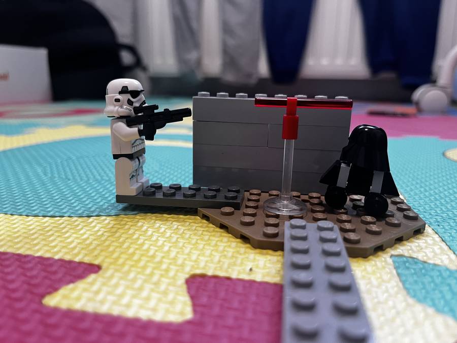 Ne tréfálj Darth Vader-rel!