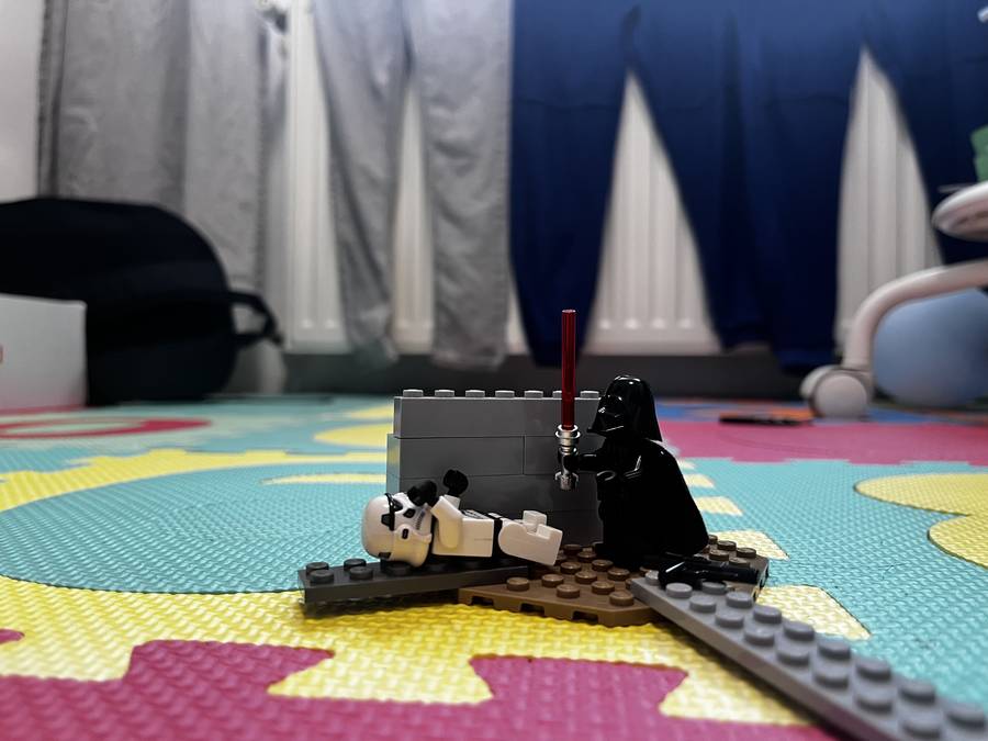 Ne tréfálj Darth Vader-rel!
