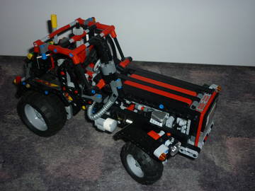 Kreatív járművek - traktor