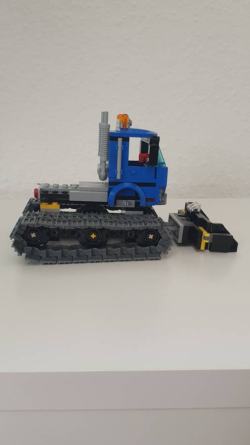 Lánctalpas hókotró