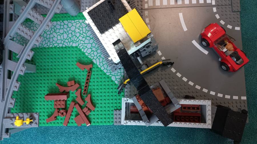 Intermodális csomópont építése lego cityben