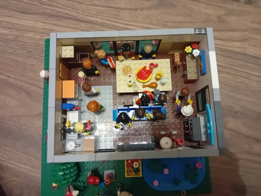 Szilveszteri mulatság Lego cityben