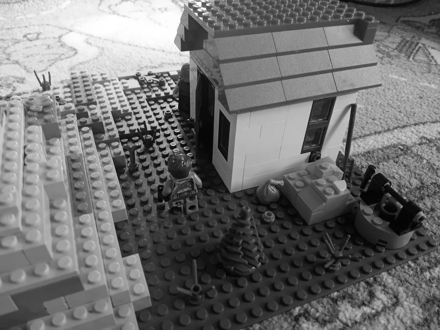 1945
