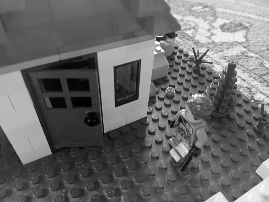 1945