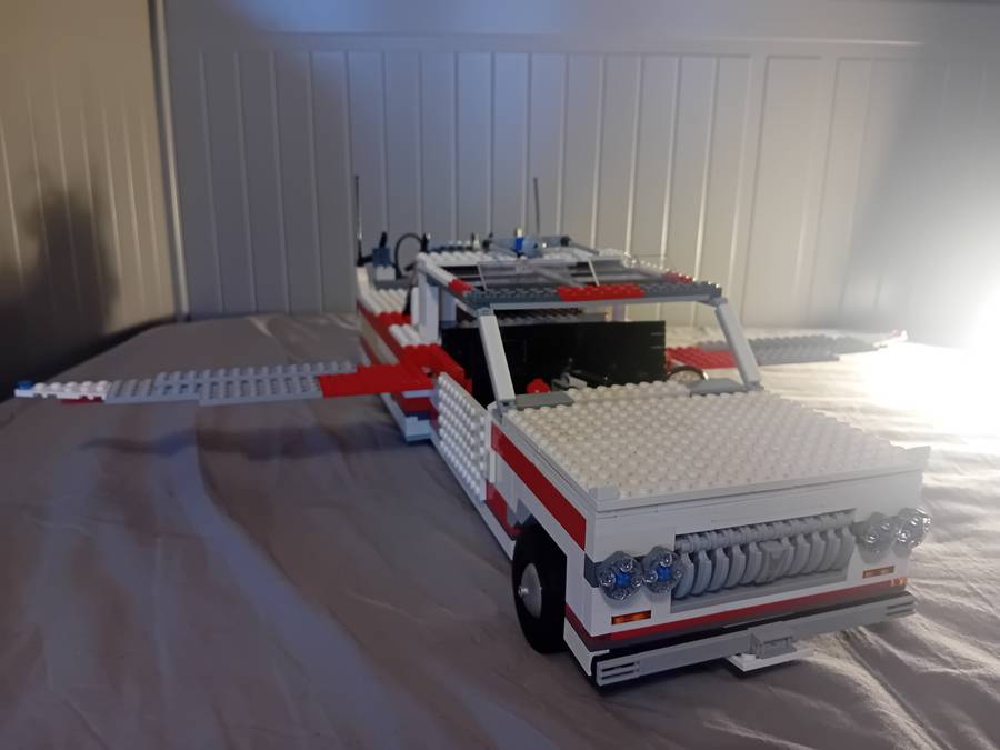 cadillac tanúlmány autó