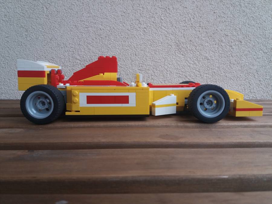 F1 versenyautó