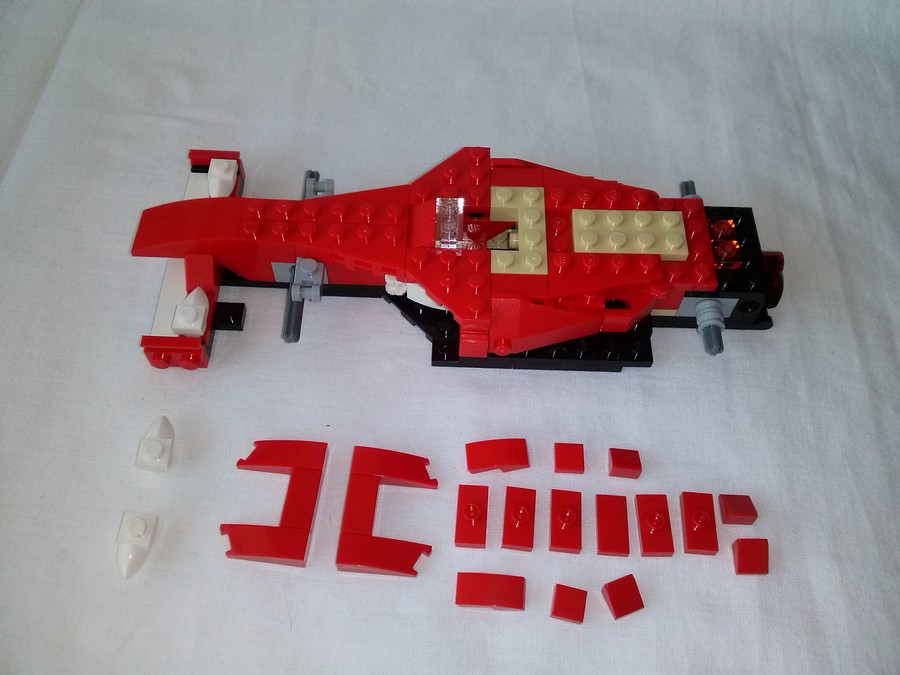 LEGO 31024 Formula 1 versenyautó
