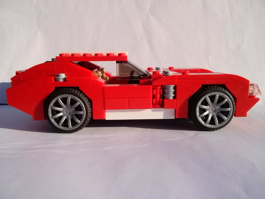 LEGO Renovo Coupe