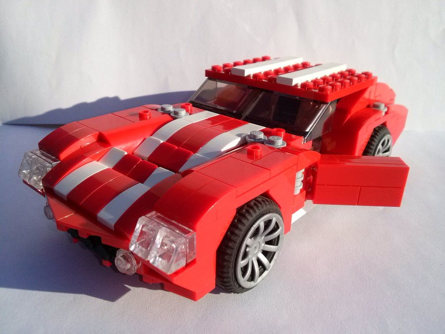 LEGO Renovo Coupe