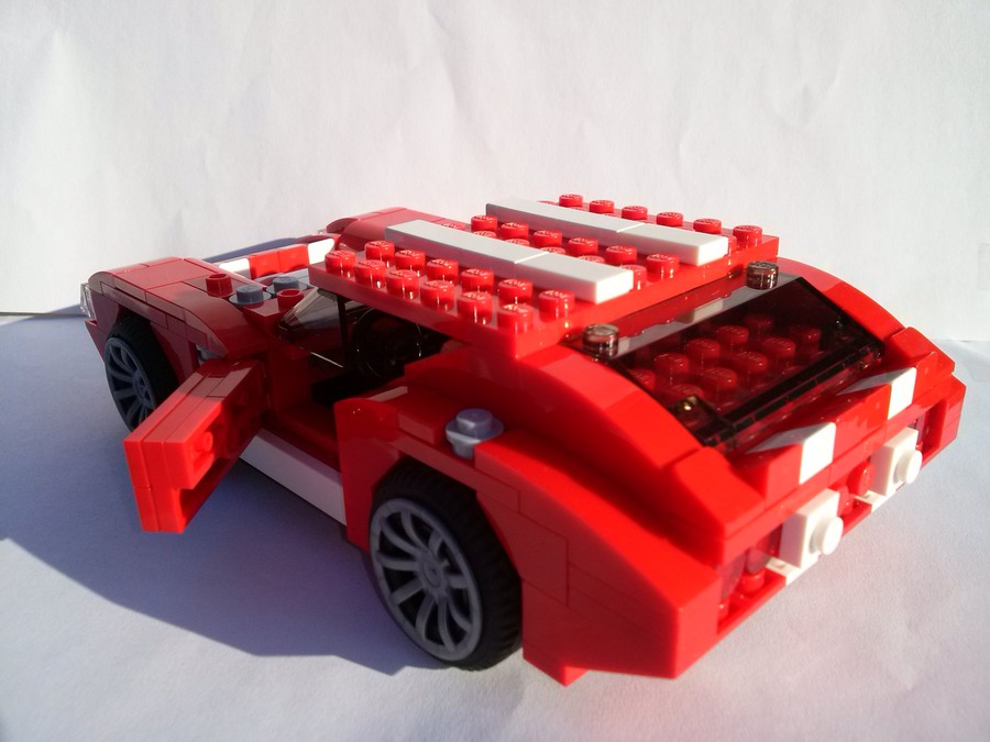 LEGO Renovo Coupe