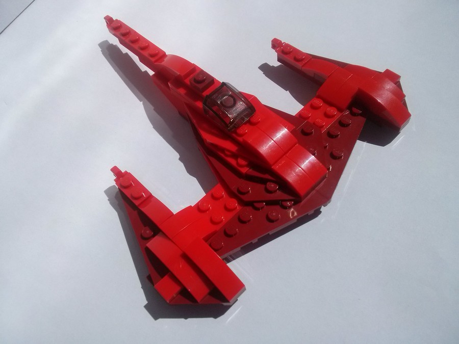 LEGO Naboo Starfighter