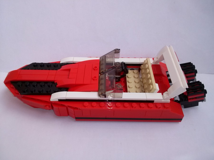 LEGO 31024 Motorcsónak