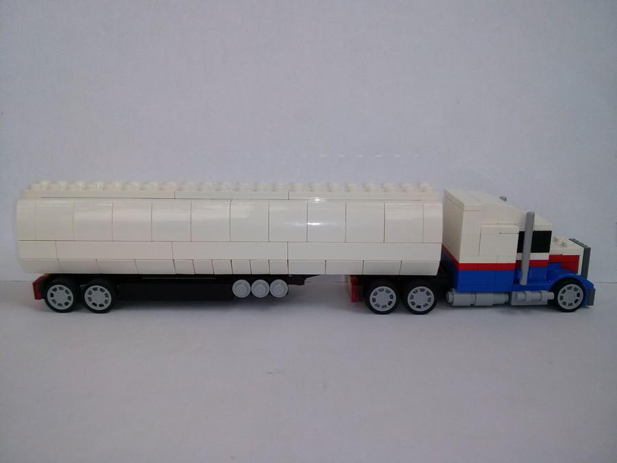 LEGO Tartályos kamion