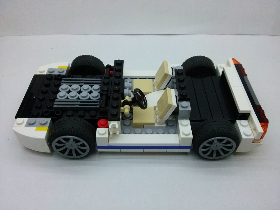LEGO CREATOR autó