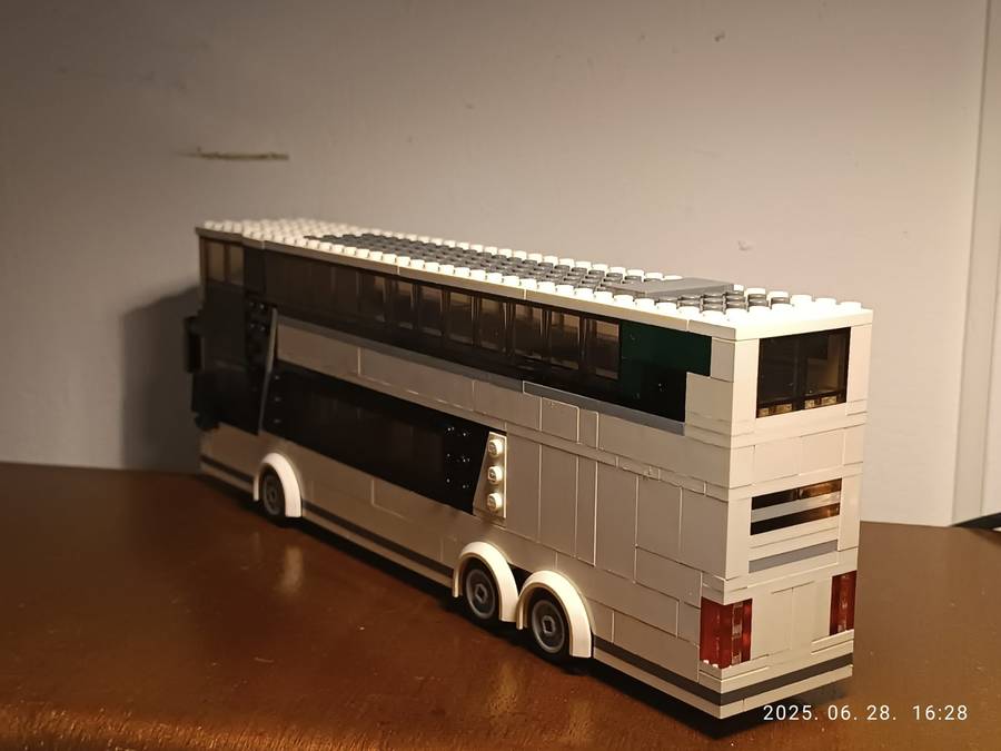 Van Hool TDX 27 Astromega turistabusz