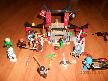 LEGO Ninjago fegyverbolt