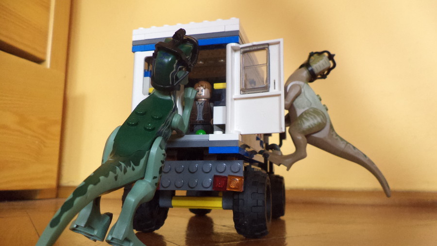 Jurassic World: A menekülés