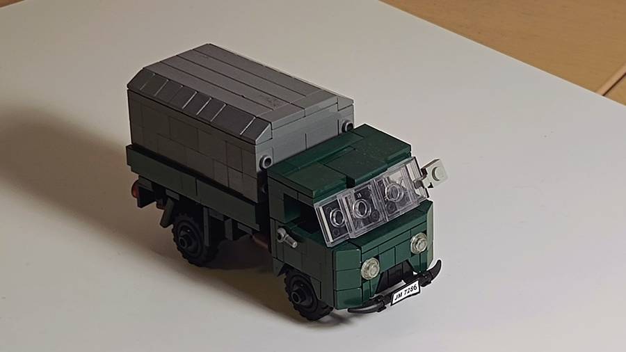 UAZ 452D