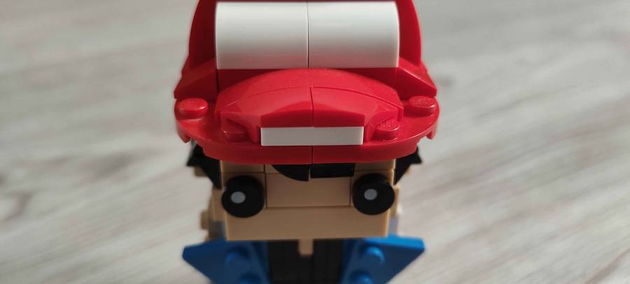 Ash brickheadz