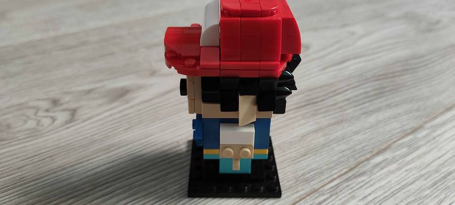 Ash brickheadz