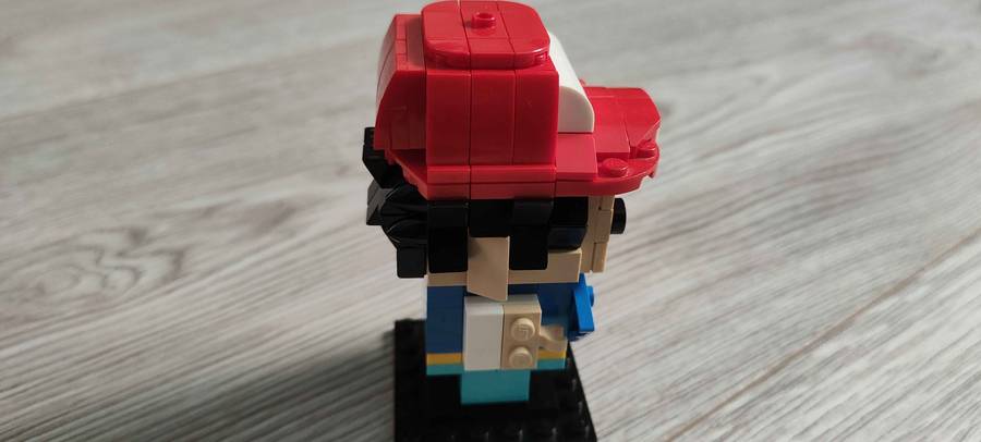 Ash brickheadz