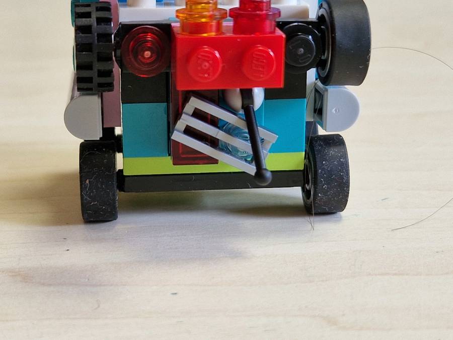 Miniatűr guruló lego széf
