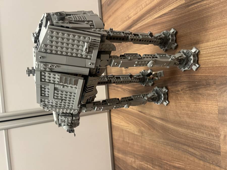AT-AT walker