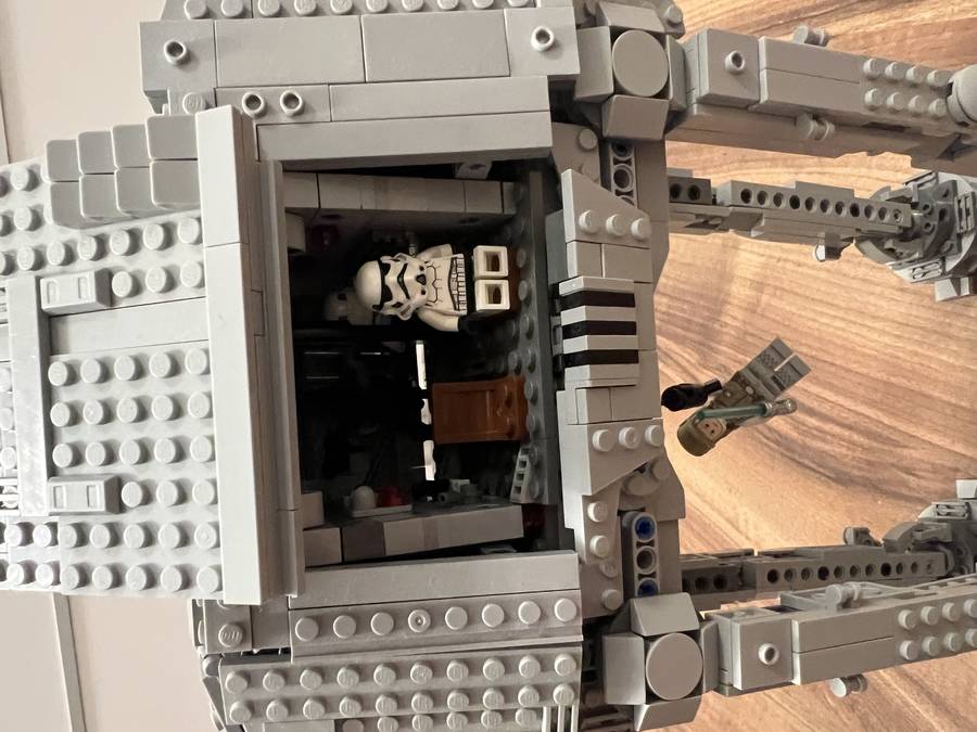 AT-AT walker