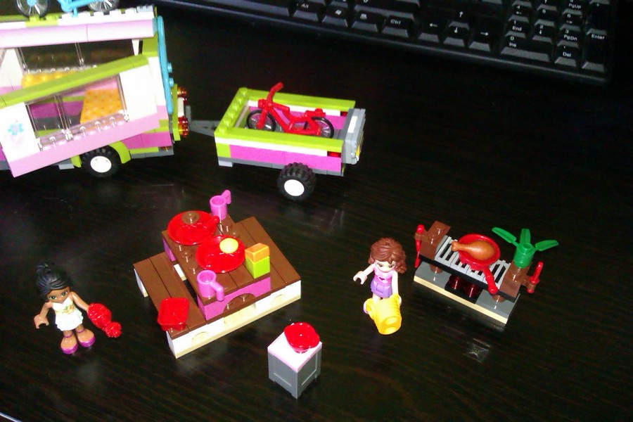 Lego Friends kisbusz 