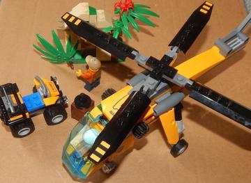Lego City - Dzsungel teherszállító helikopter