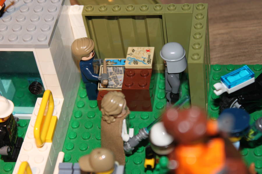 Szörnyinvázió Lego City ellen