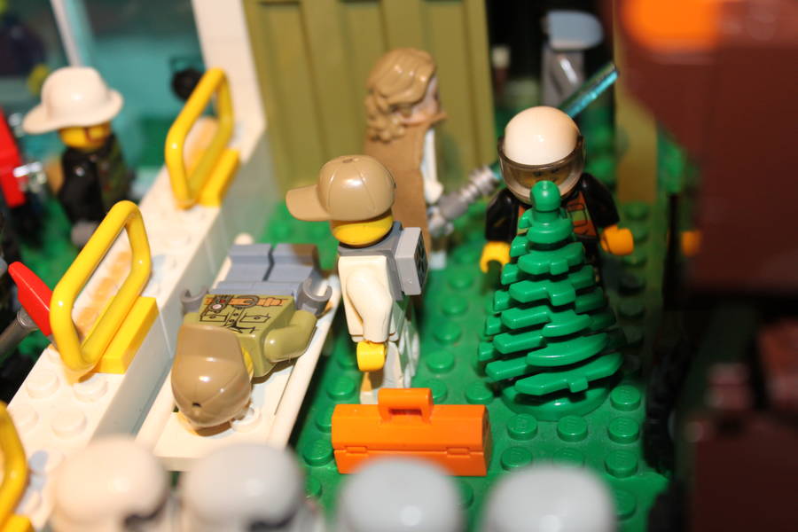 Szörnyinvázió Lego City ellen