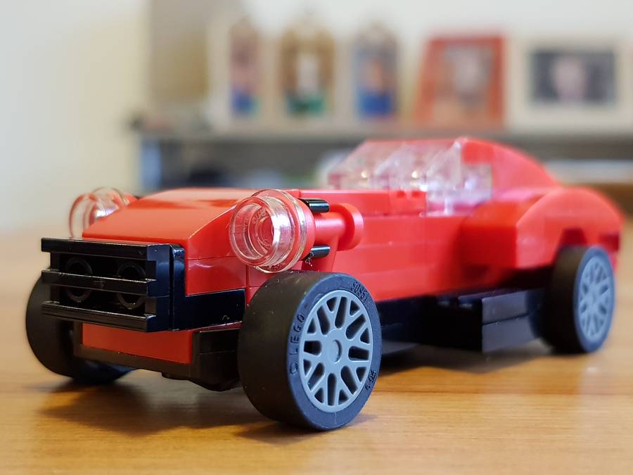 Piros roadster