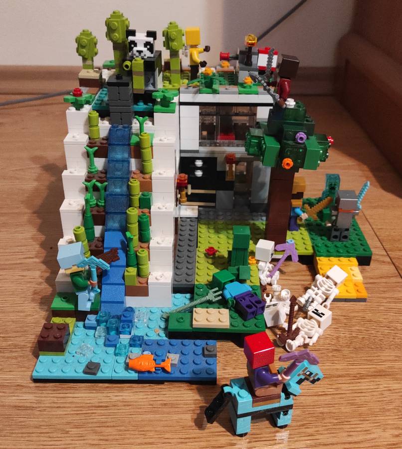 Minecraft házunk
