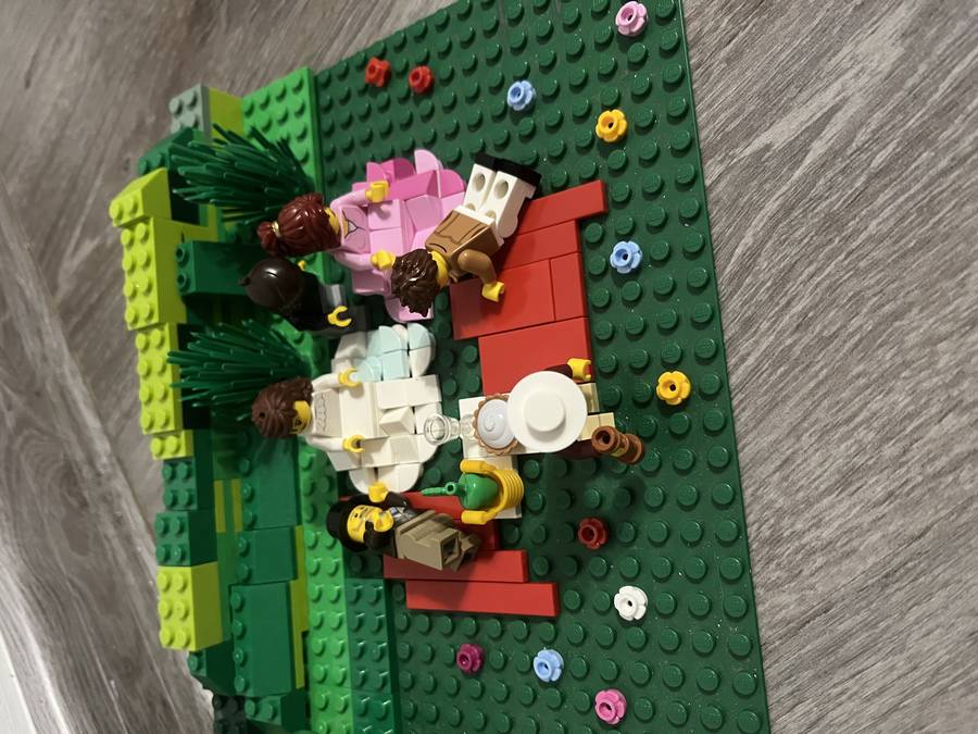 Majális minifigura módra